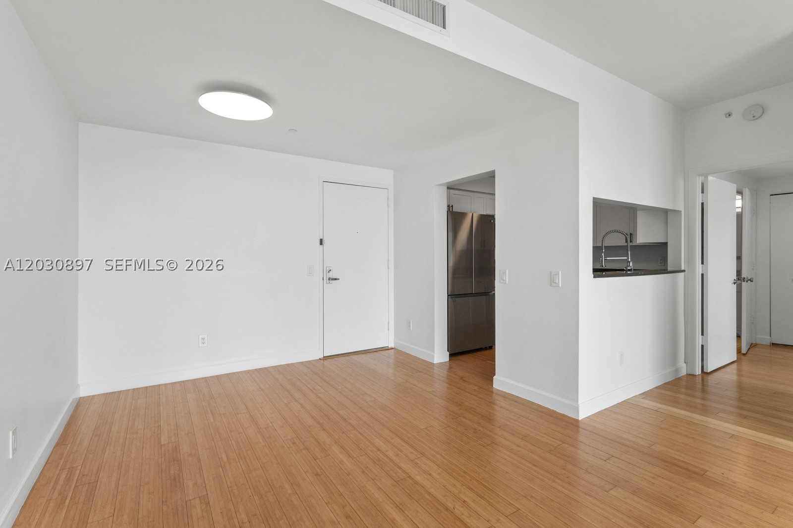 2475 Brickell Ave #2104, Miami FL 33129