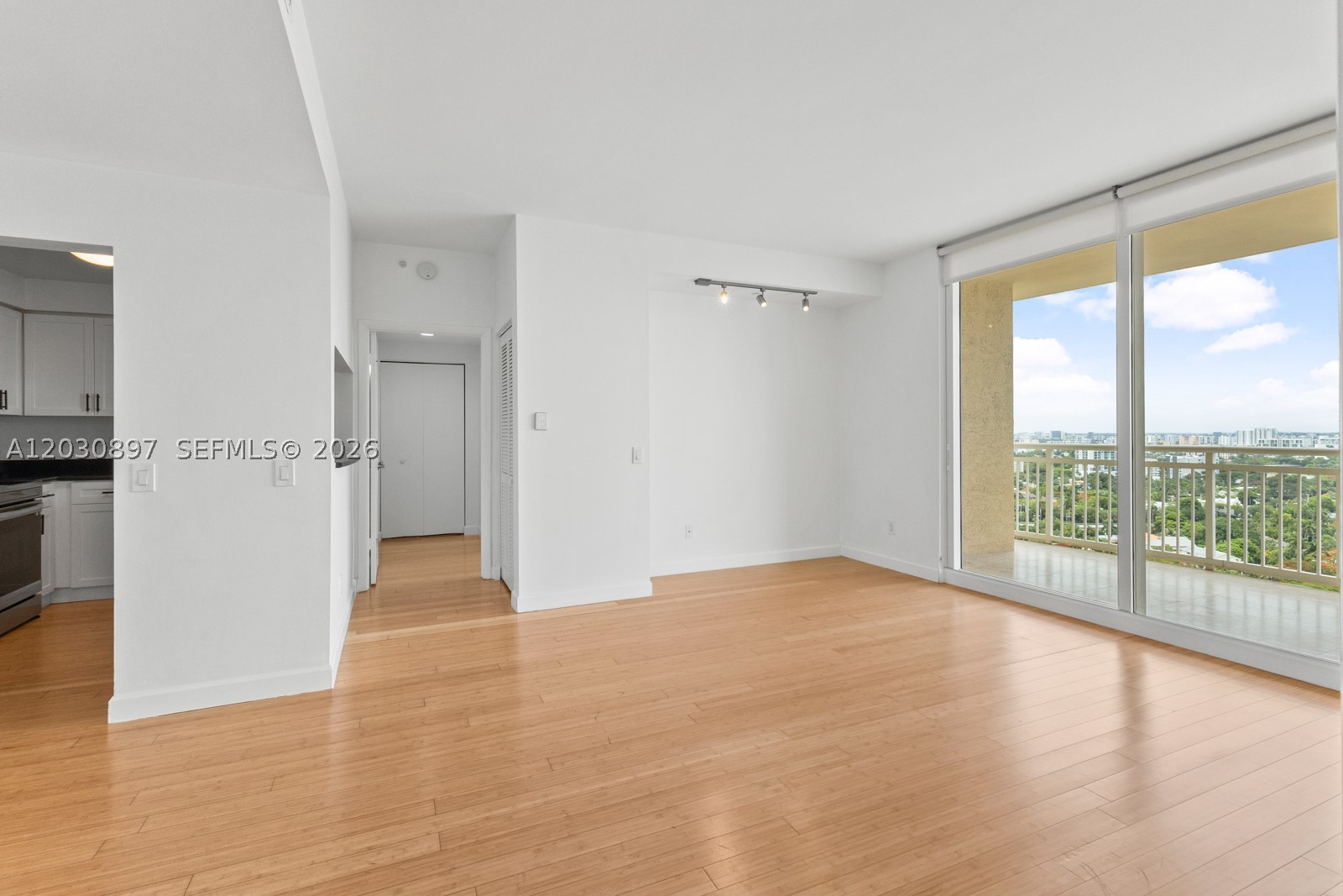 2475 Brickell Ave #2104, Miami FL 33129