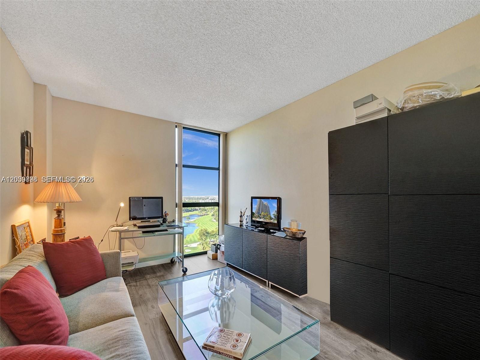 20281 E Country Club Dr #1609, Aventura FL 33180