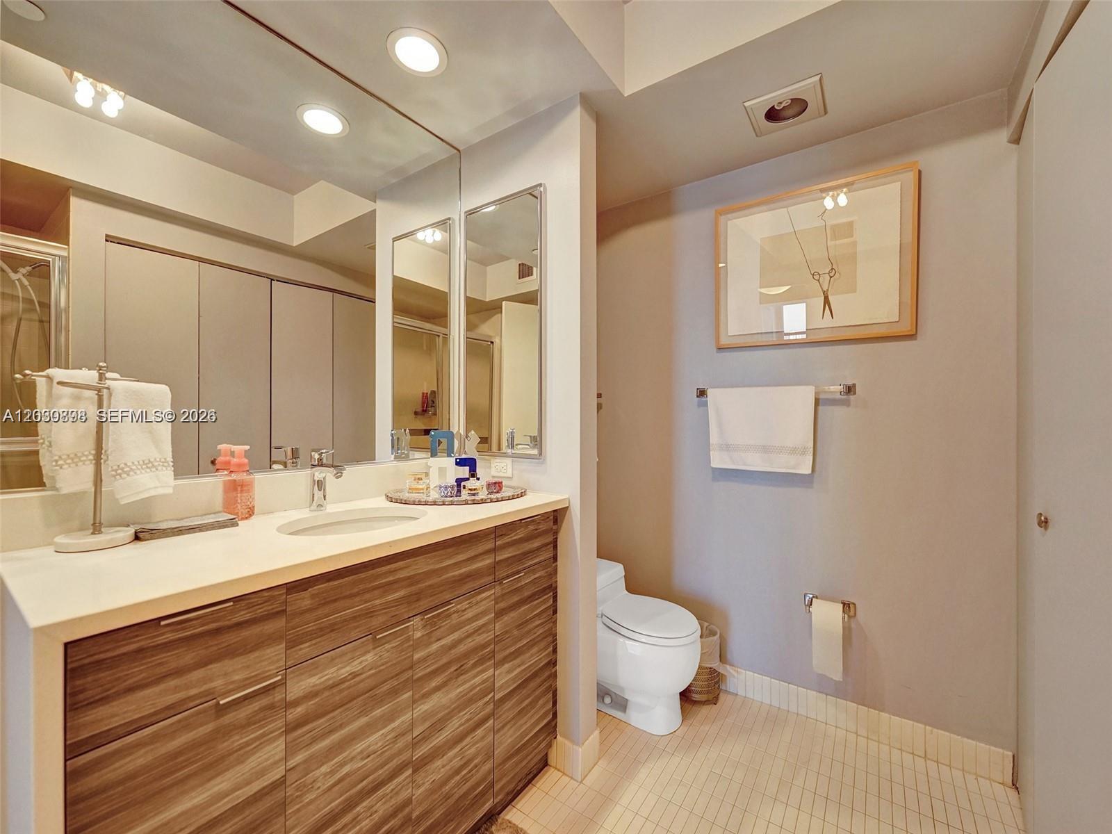 20281 E Country Club Dr #1609, Aventura FL 33180