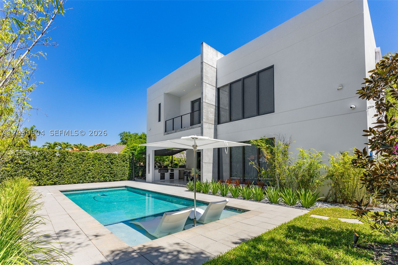 Miami Lakes FL 33016 - A12030904