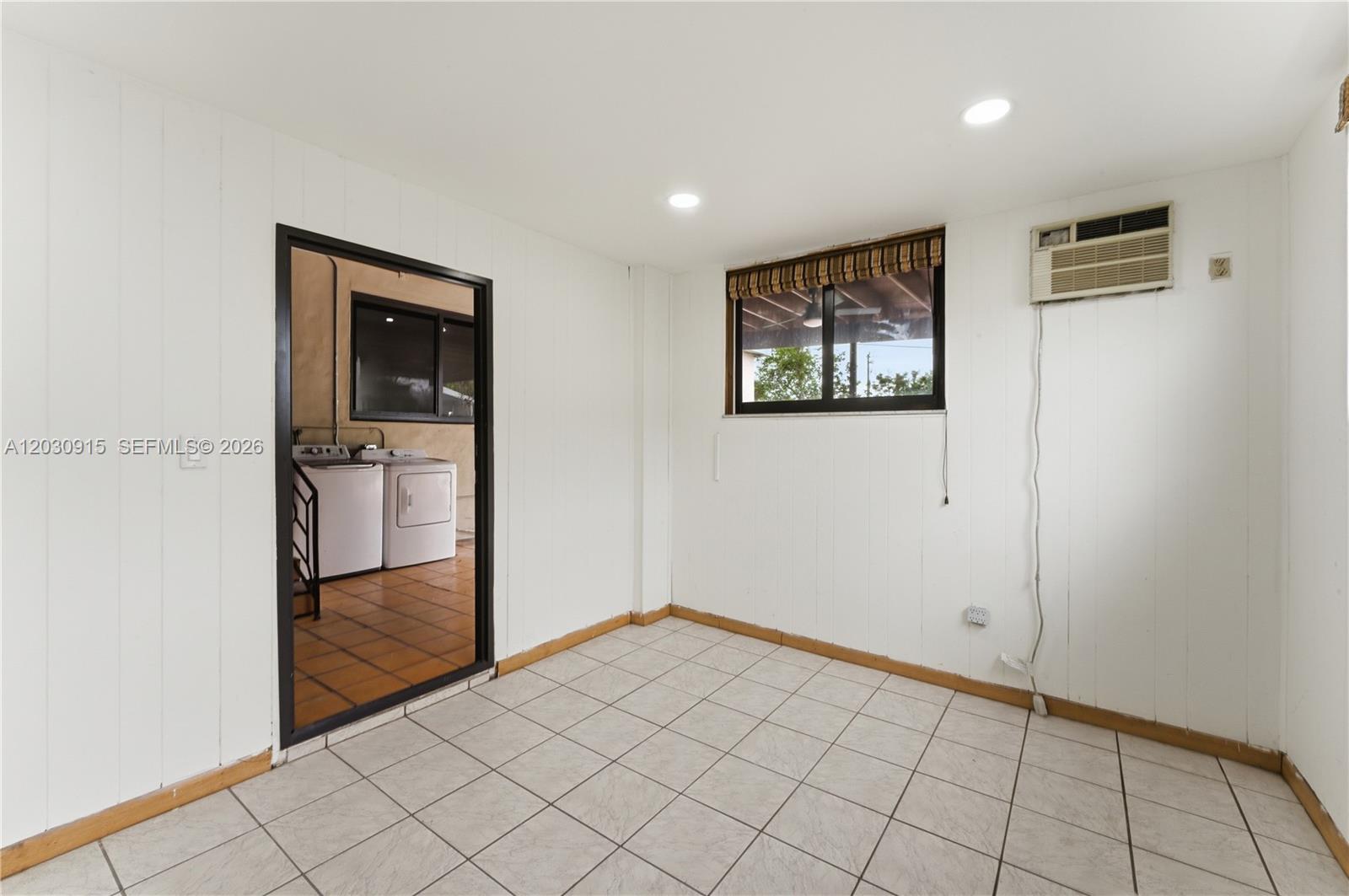 121 SW 71st Ave, Miami FL 33144