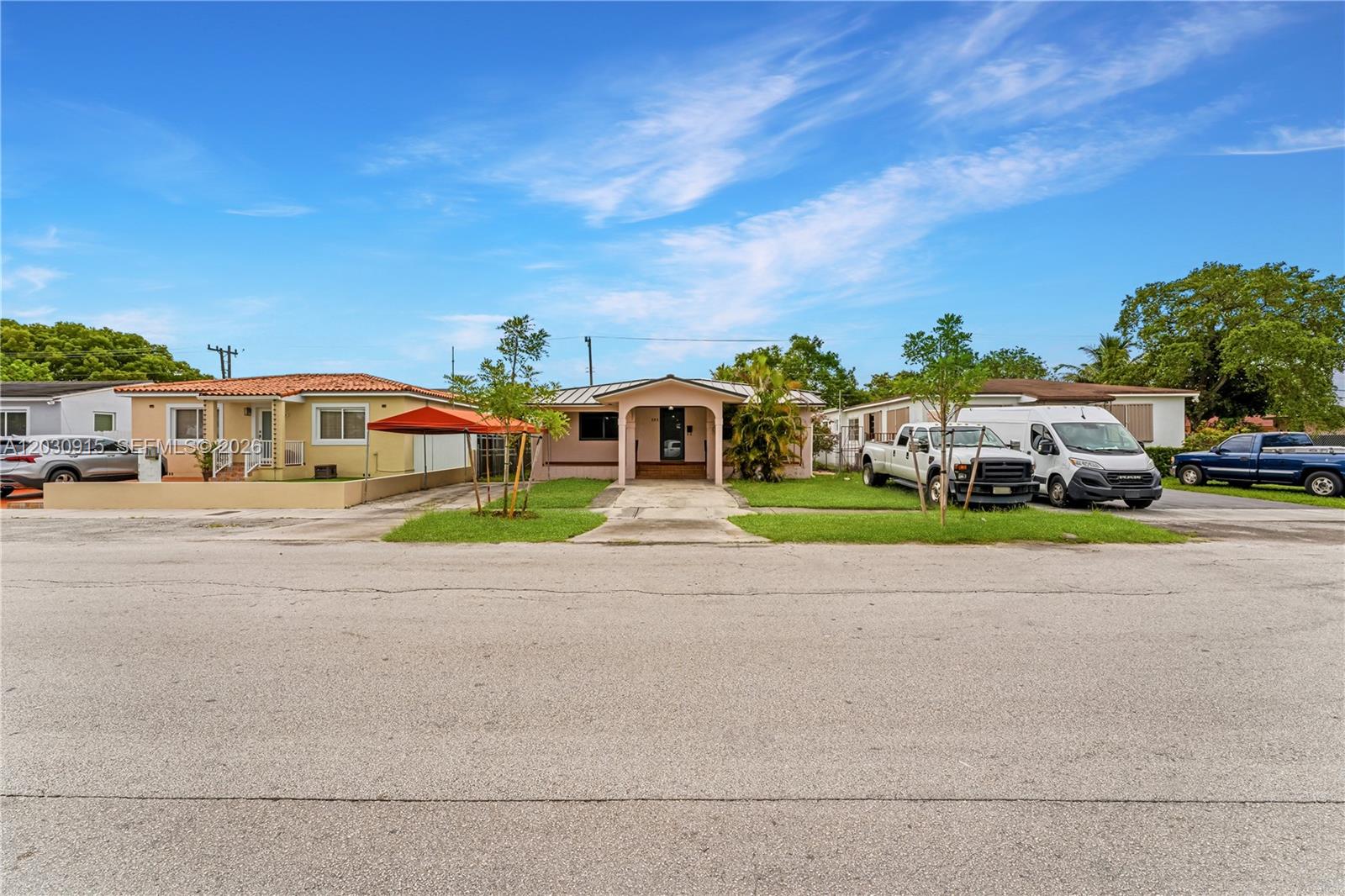 121 SW 71st Ave, Miami FL 33144