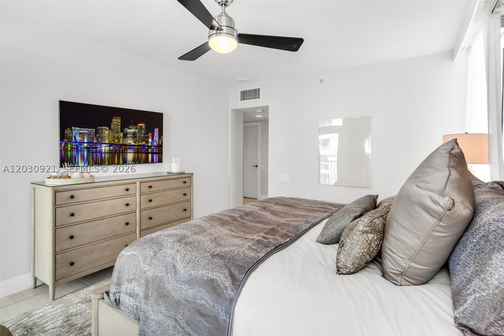 1500 OCEAN DR #707, Miami Beach FL 33139