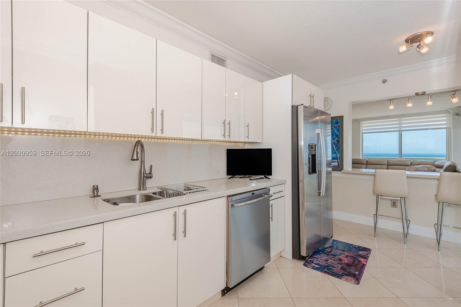 8855 Collins Ave #8J, Surfside FL 33154