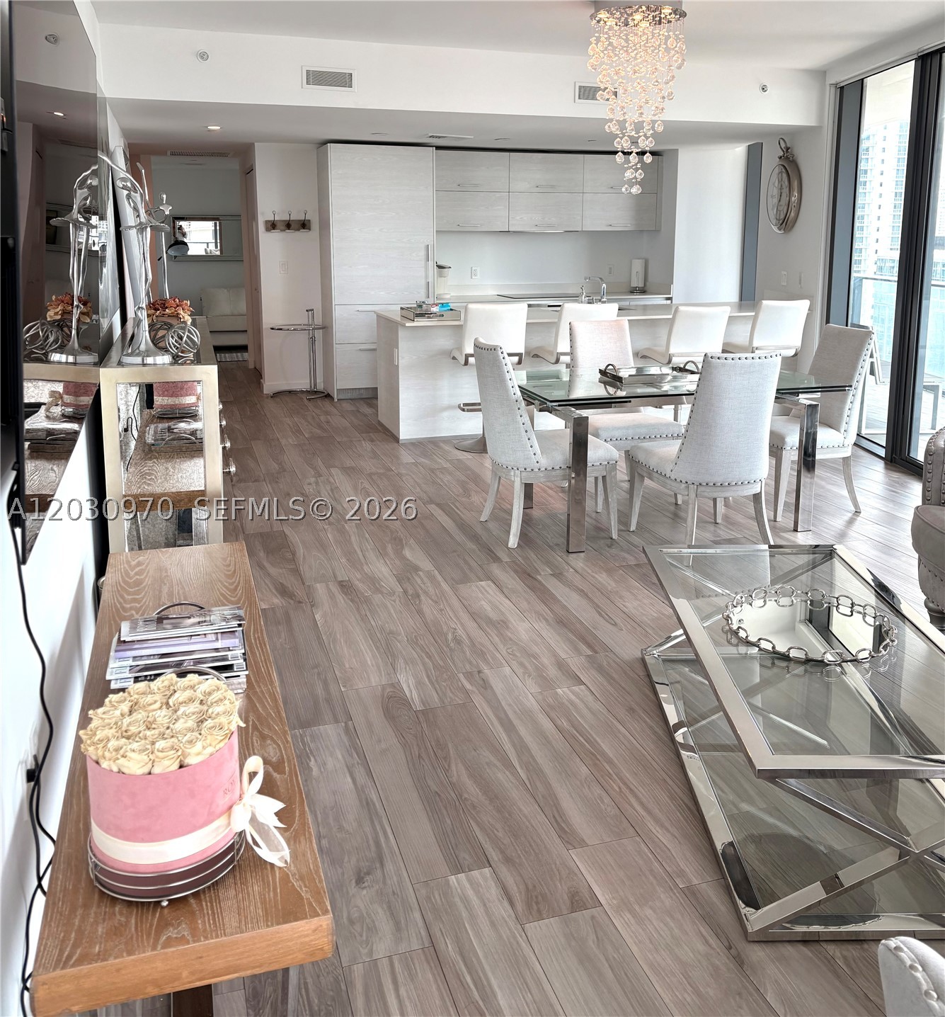 1300 S Miami Ave #2205, Miami FL 33130