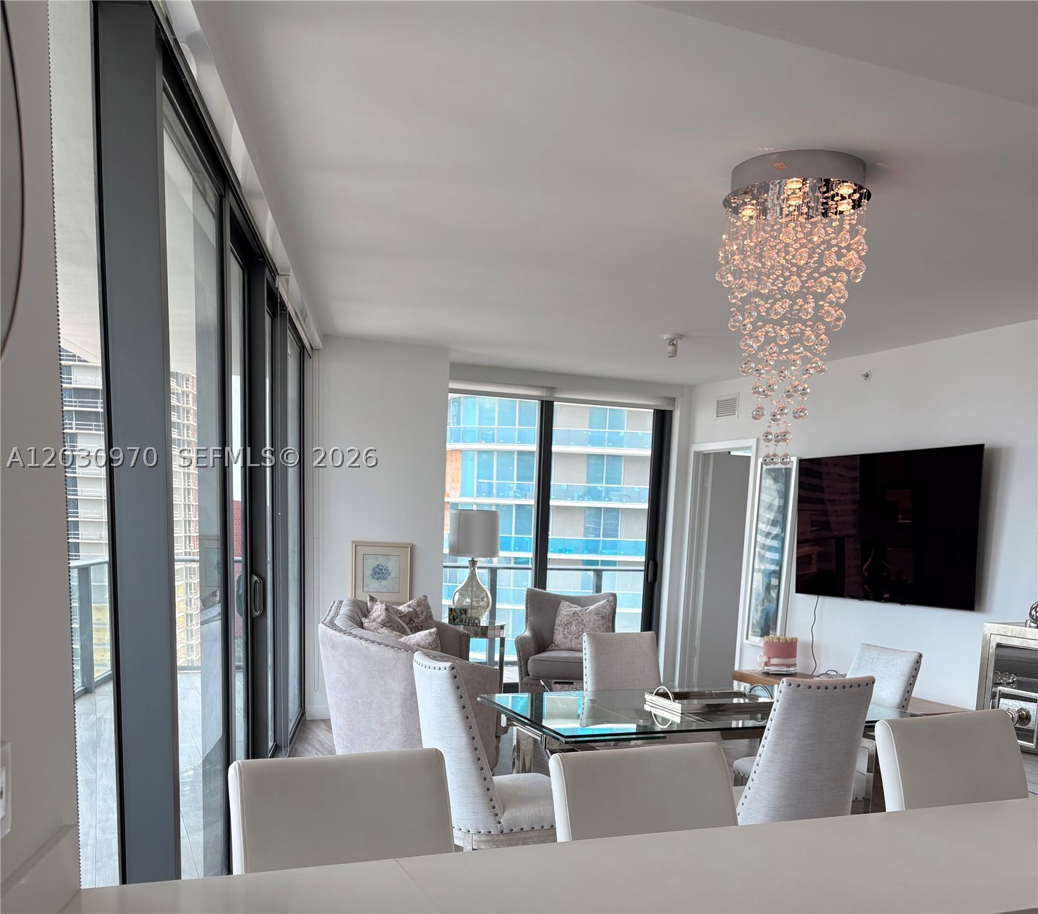 1300 S Miami Ave #2205, Miami FL 33130