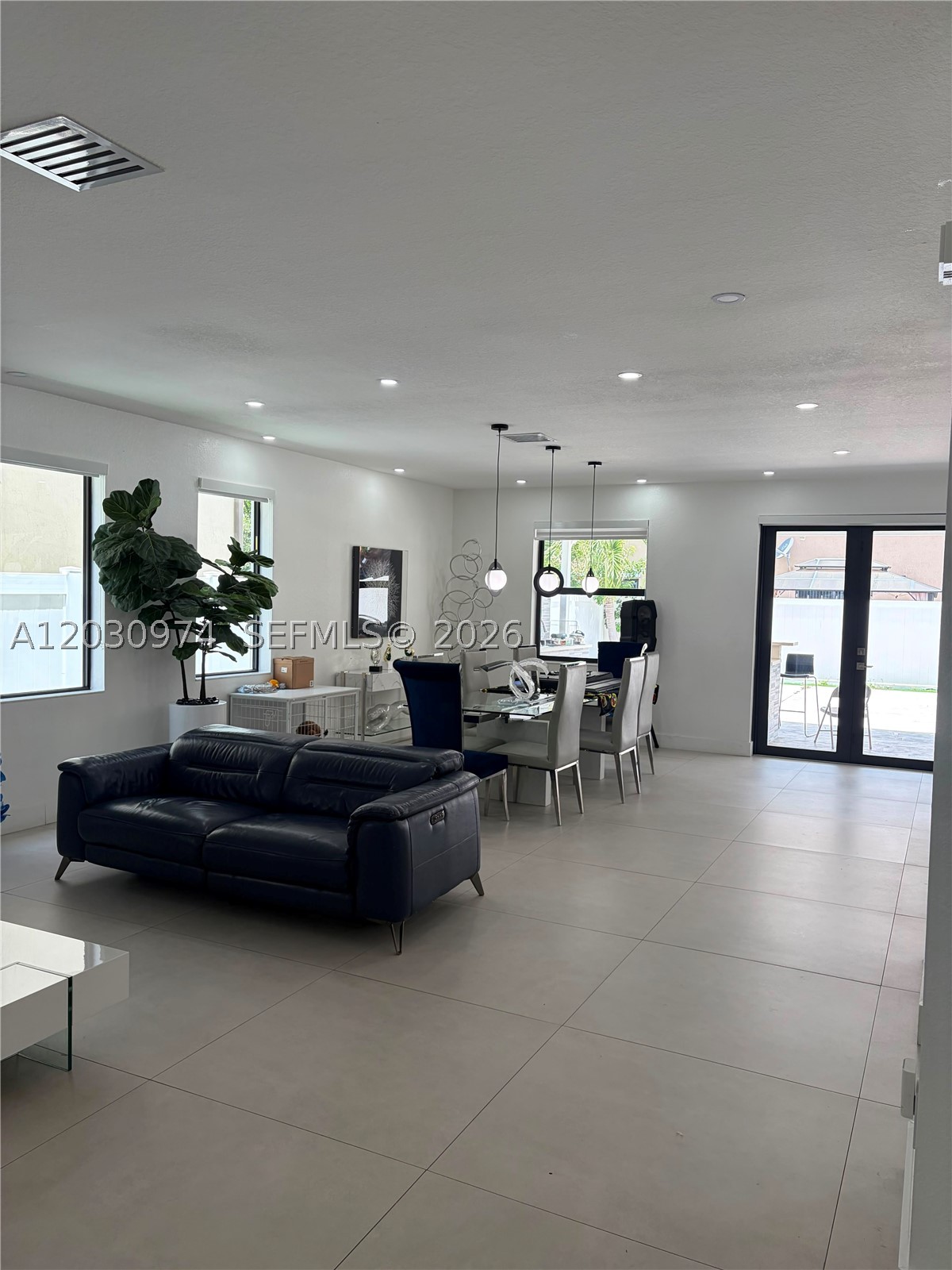 3531 W 88th St, Hialeah FL 33018