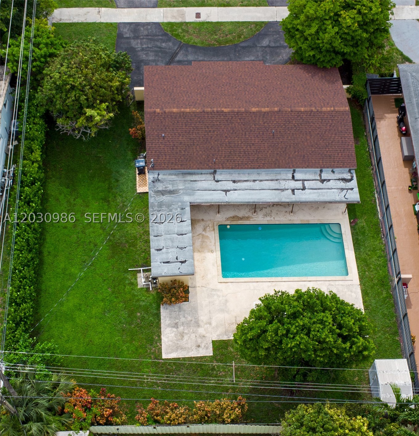 3210 SW 94th Ct, Miami FL 33165