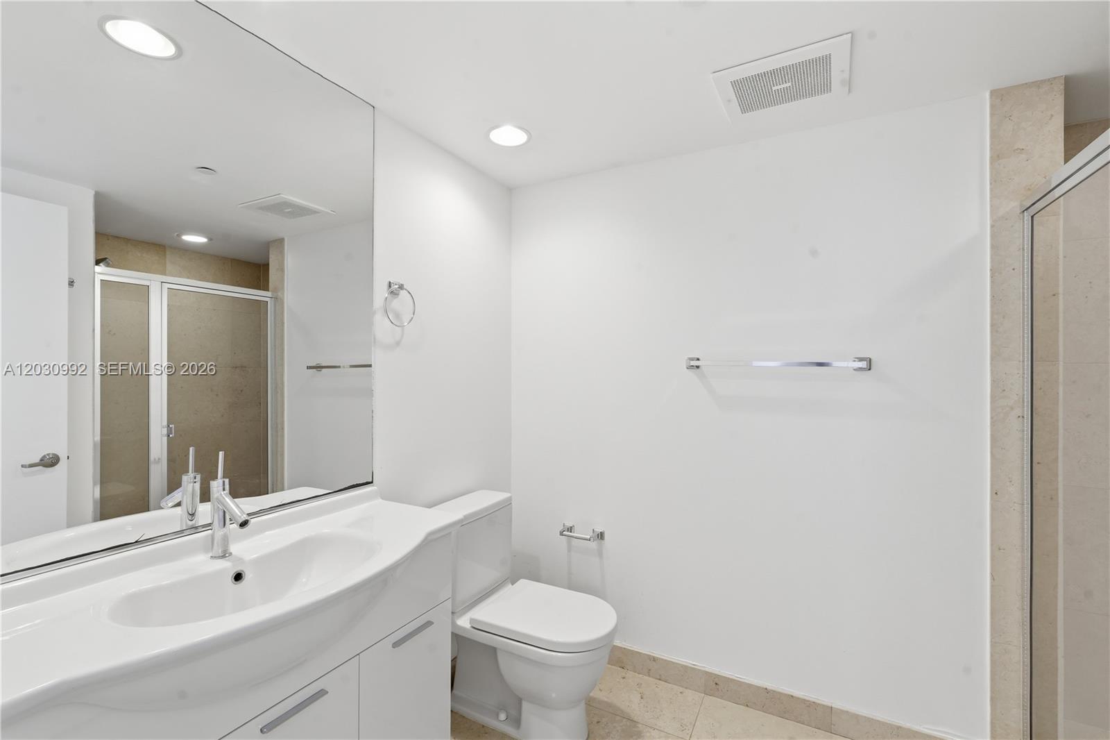 465 Brickell Ave #3202, Miami FL 33131