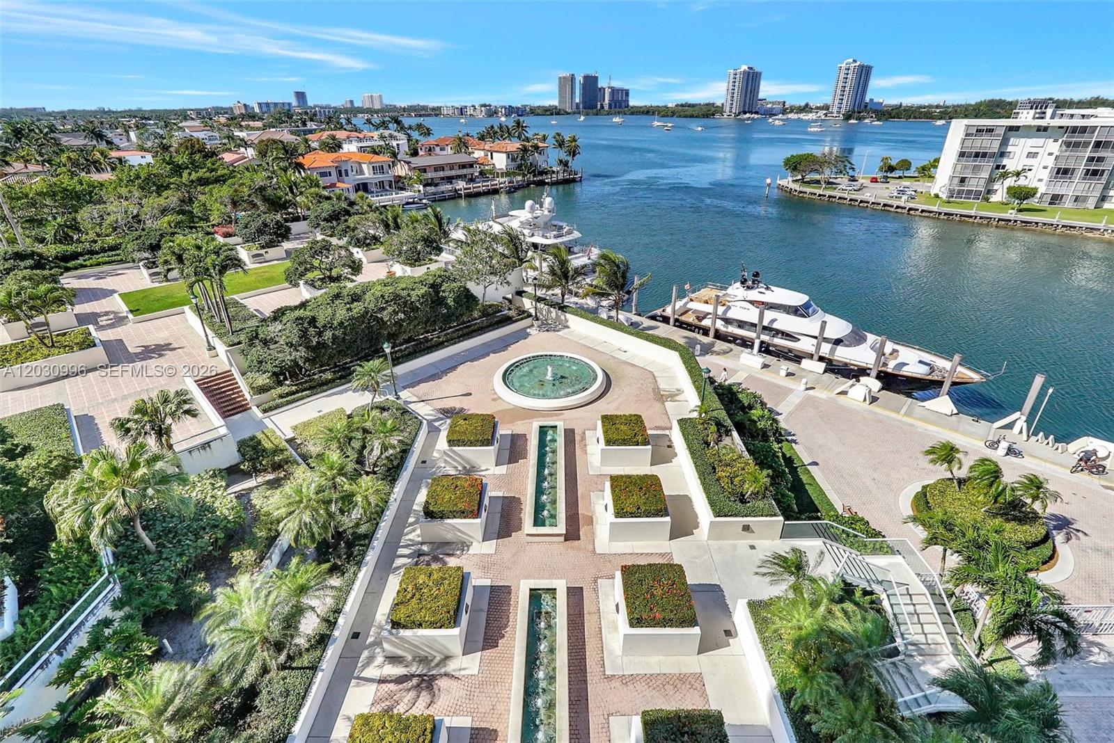 1000 Island Blvd #707, Aventura FL 33160