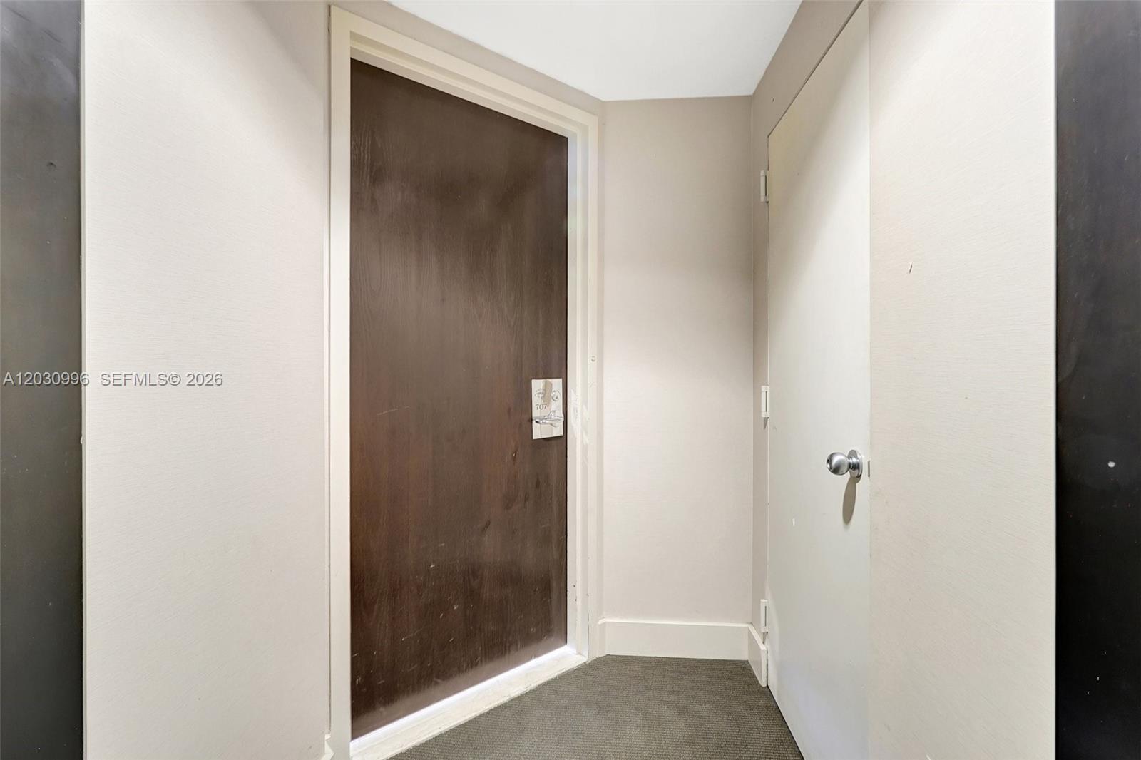 1000 Island Blvd #707, Aventura FL 33160