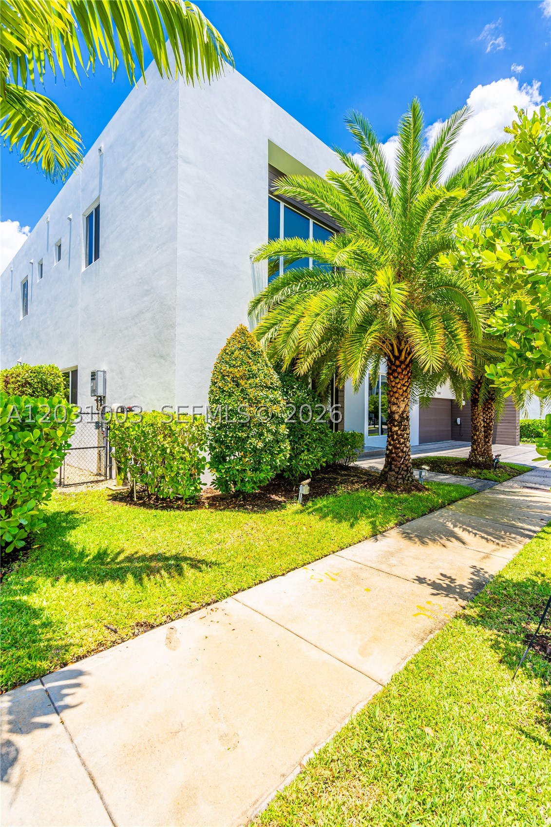 10267 NW 75th Ter #10267, Doral FL 33178