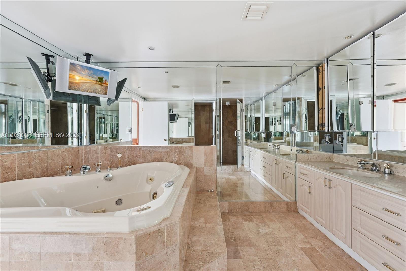 3 Grove Isle Dr #C605, Miami FL 33133