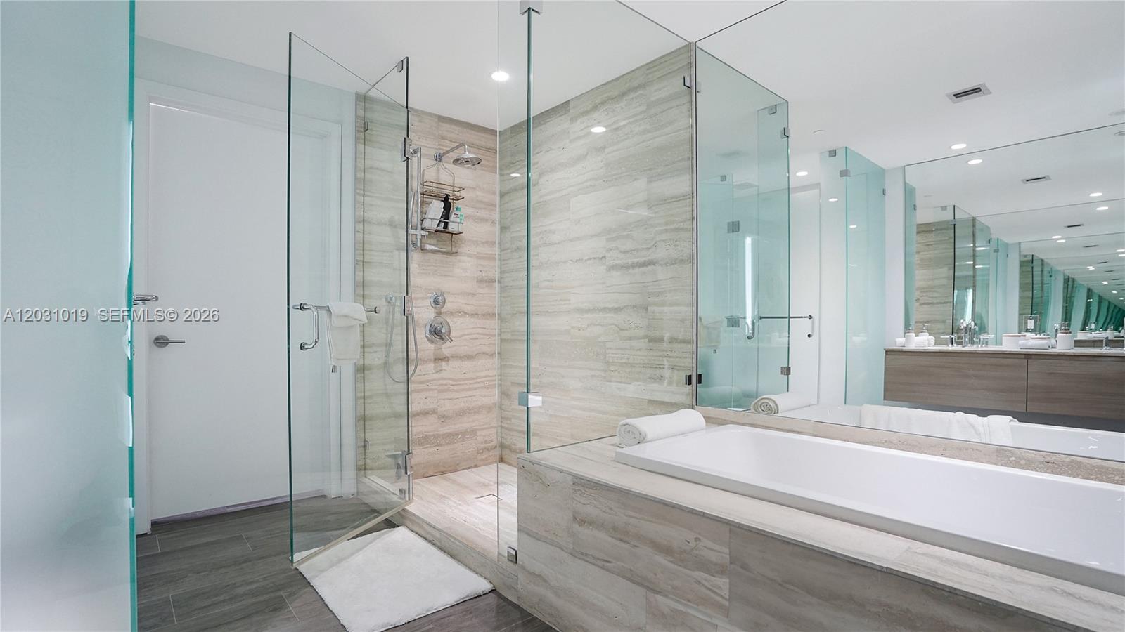 2900 NE 7th Ave #4102, Miami FL 33137