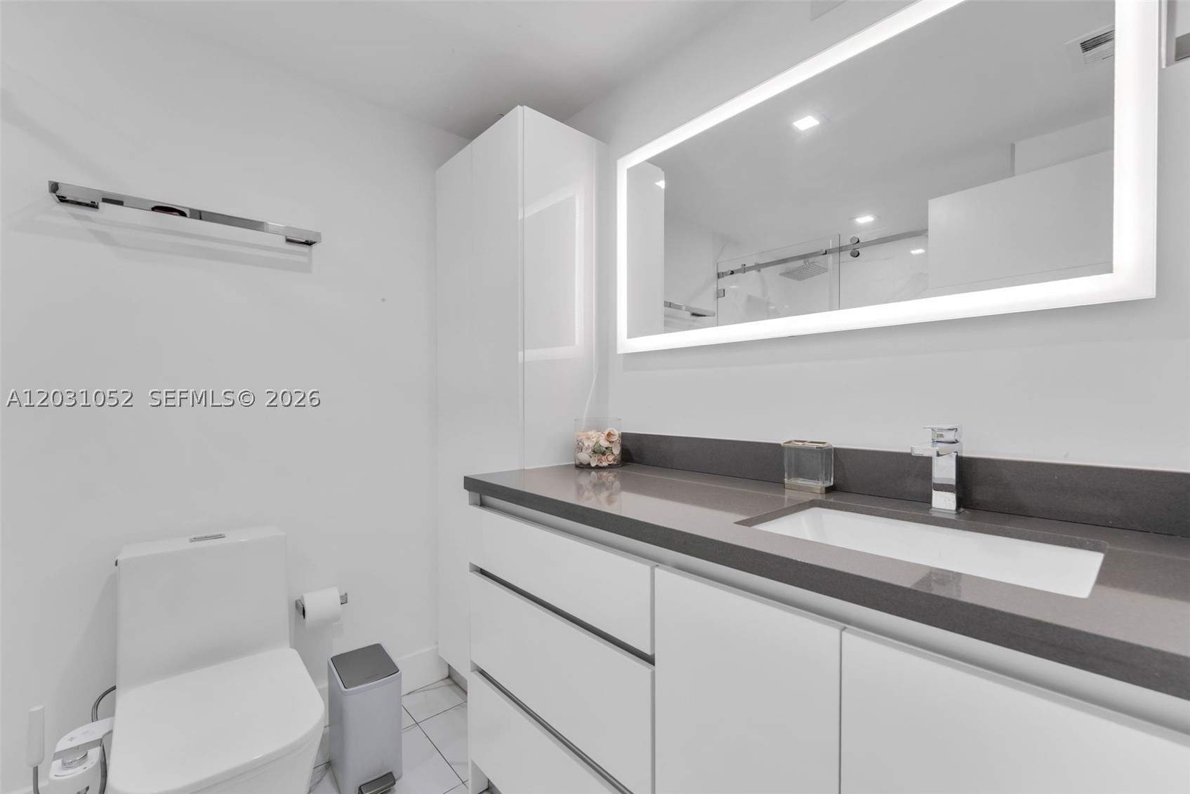 701 Brickell Key Blvd #1506, Miami FL 33131