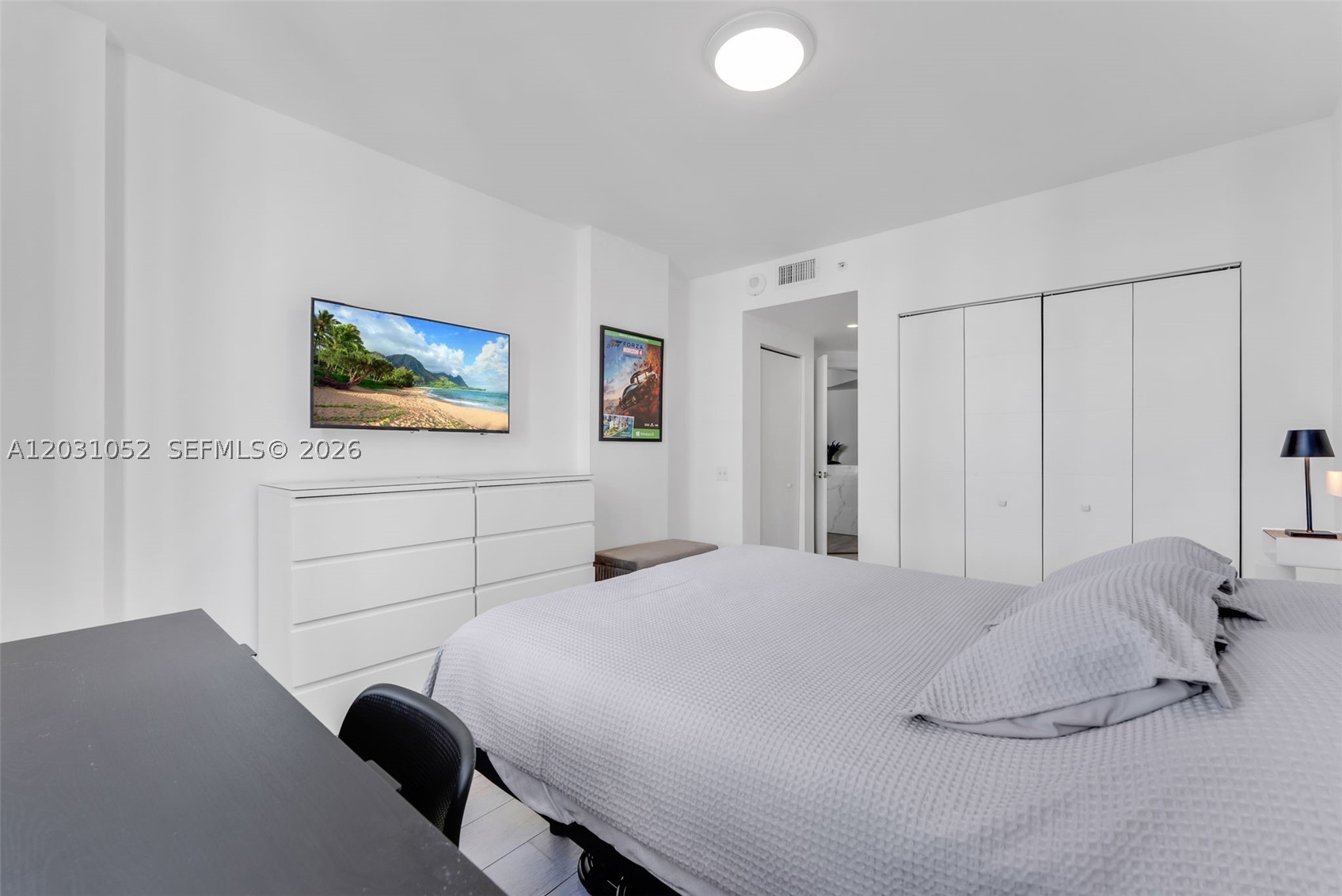 701 Brickell Key Blvd #1506, Miami FL 33131