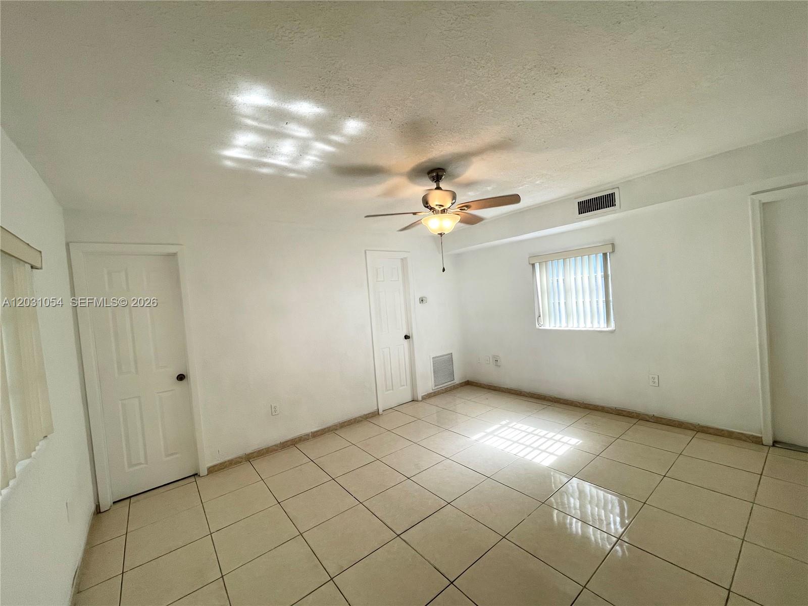 310 SW 10th St, Fort Lauderdale FL 33315