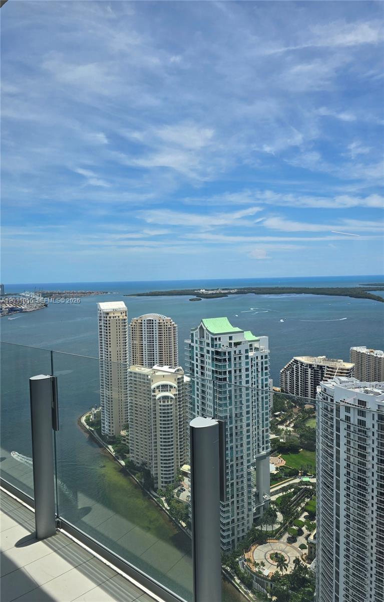 300 Biscayne Blvd Way #2408W, Miami FL 33131