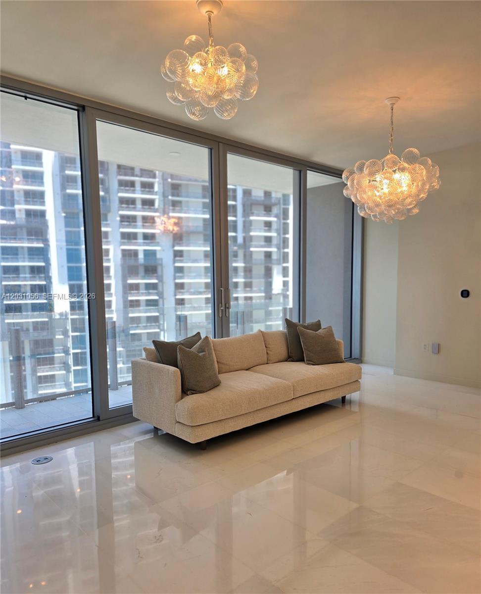 300 Biscayne Blvd Way #2408W, Miami FL 33131