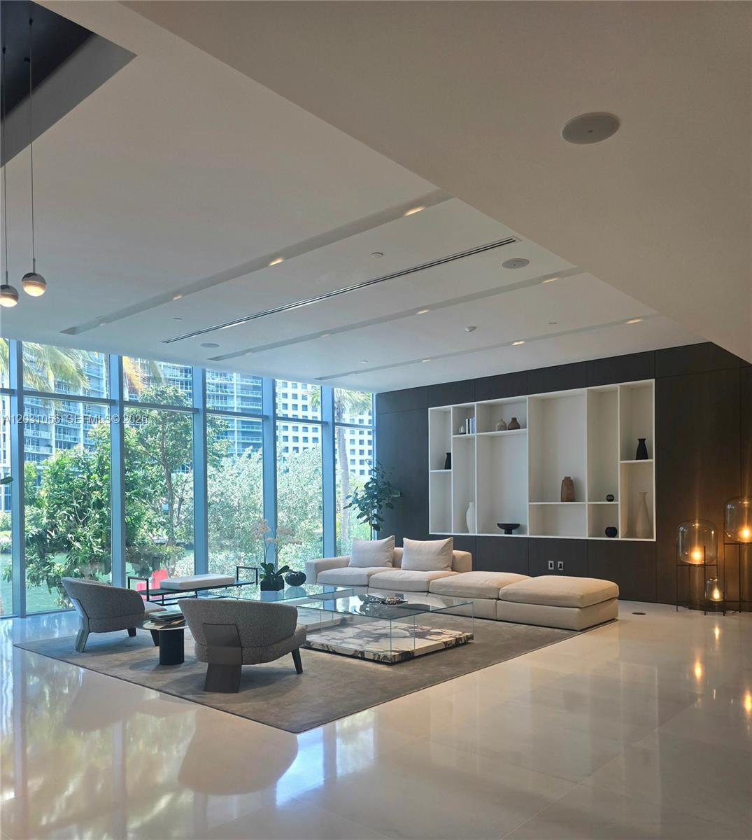 300 Biscayne Blvd Way #2408W, Miami FL 33131