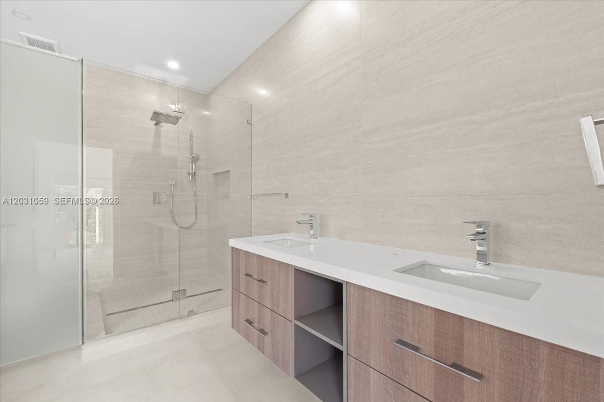 1213 Andora Ave, Coral Gables FL 33146