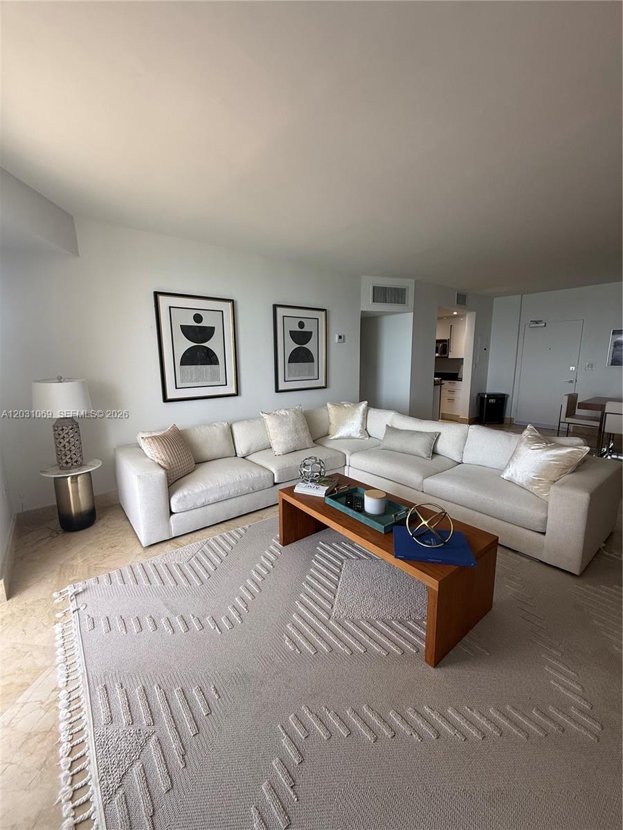 10275 Collins Ave #1221, Bal Harbour FL 33154