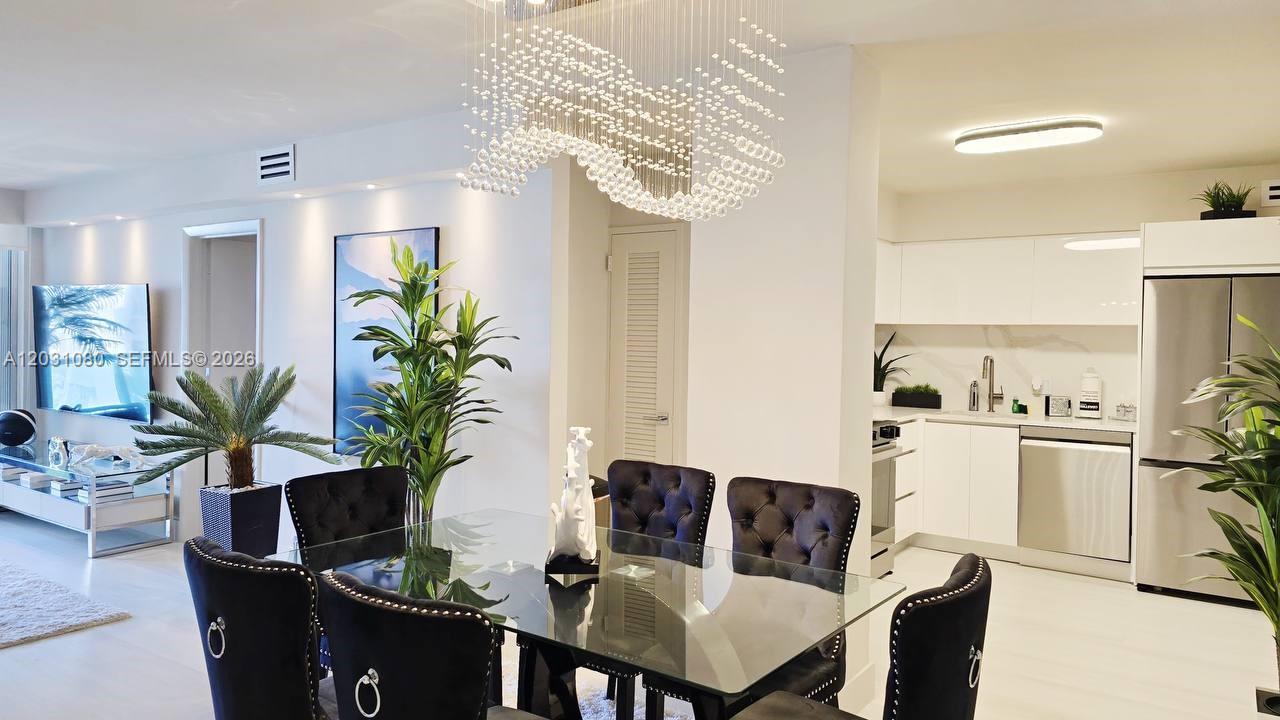 5151 Collins Ave #726, Miami Beach FL 33140