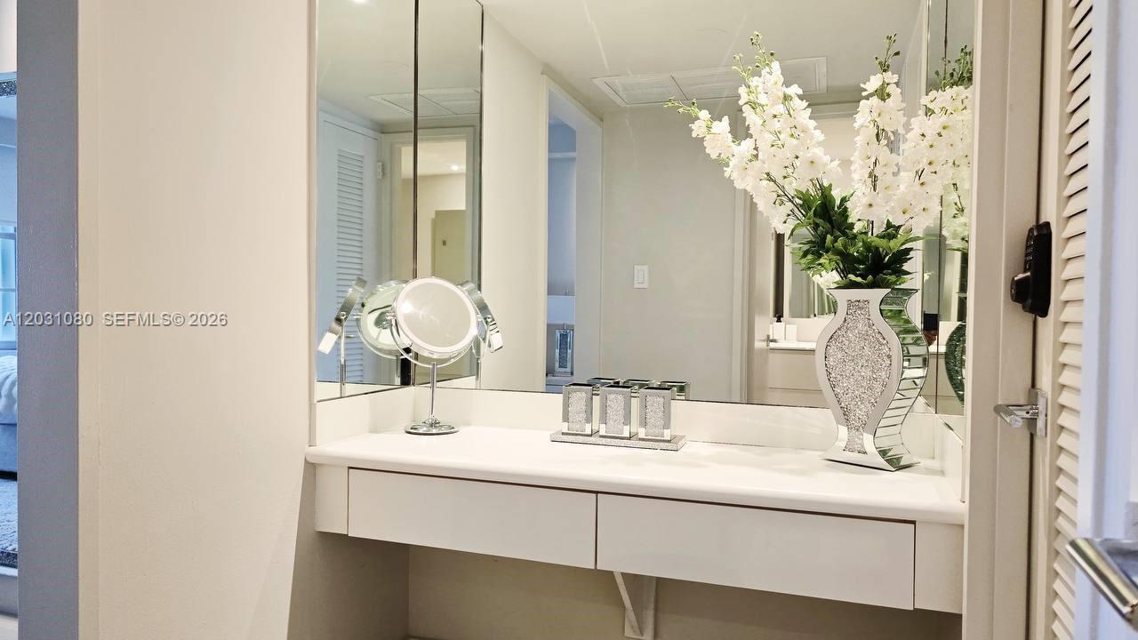 5151 Collins Ave #726, Miami Beach FL 33140