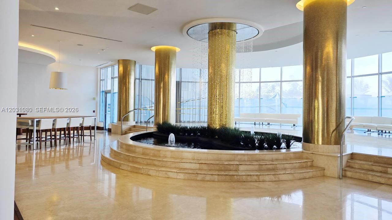 5151 Collins Ave #726, Miami Beach FL 33140