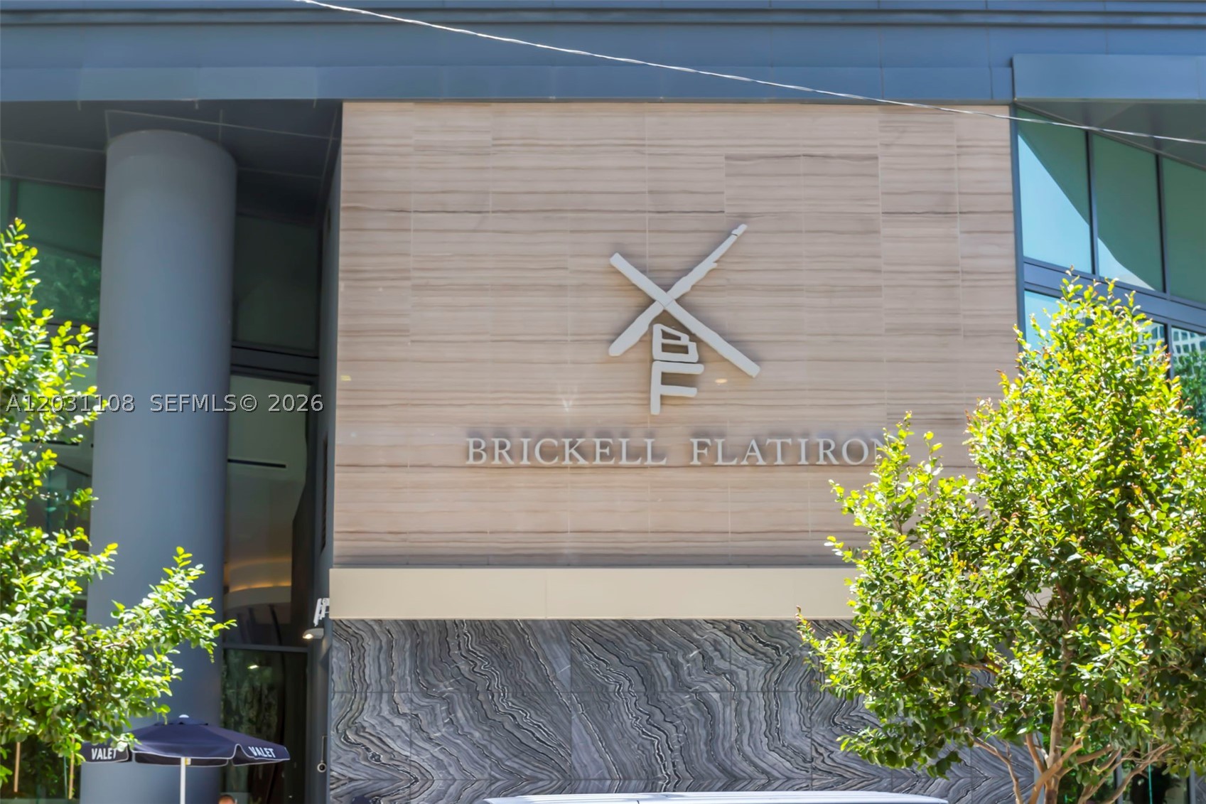 1000 Brickell Plz #4609, Miami FL 33131