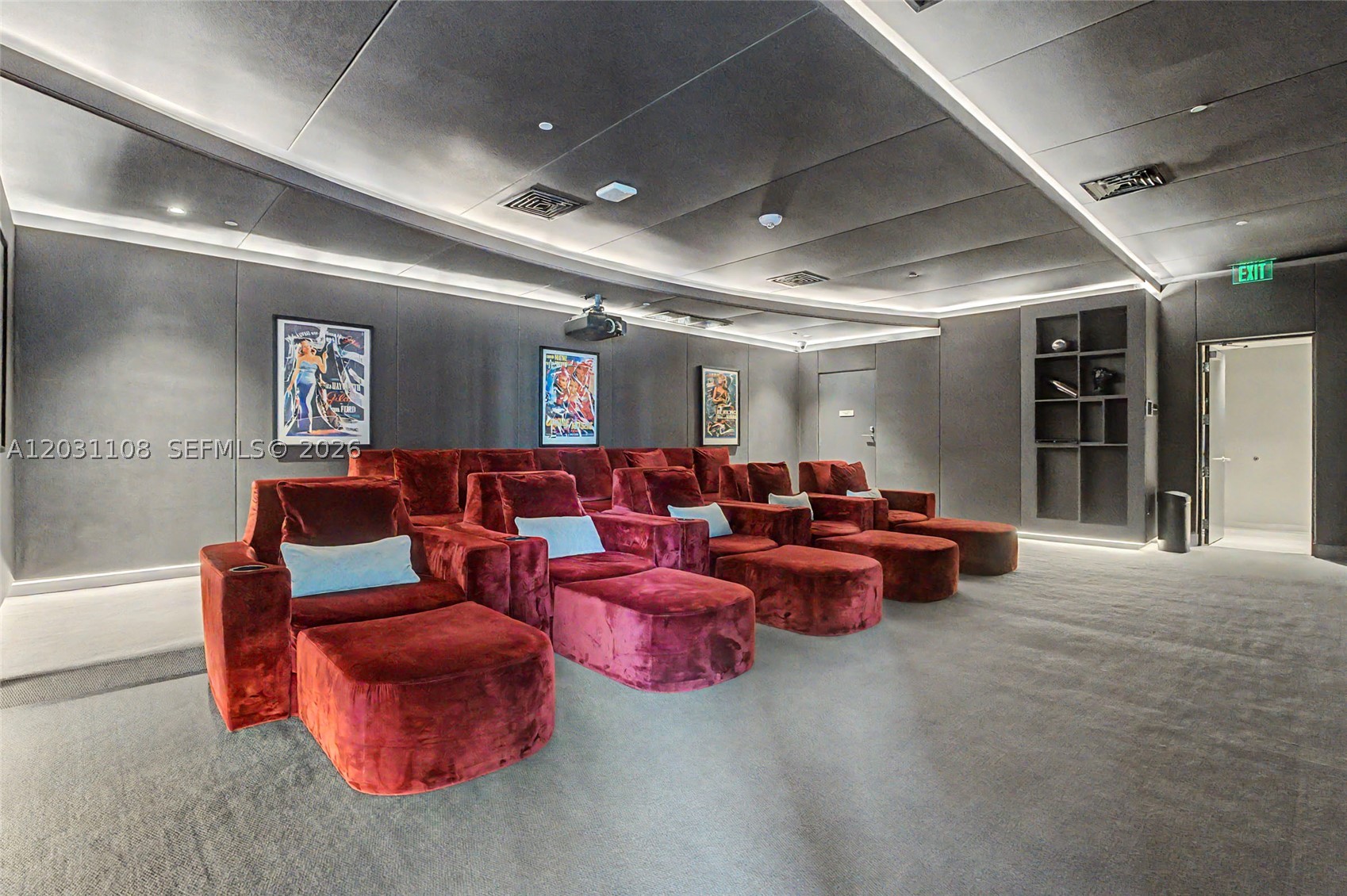 1000 Brickell Plz #4609, Miami FL 33131