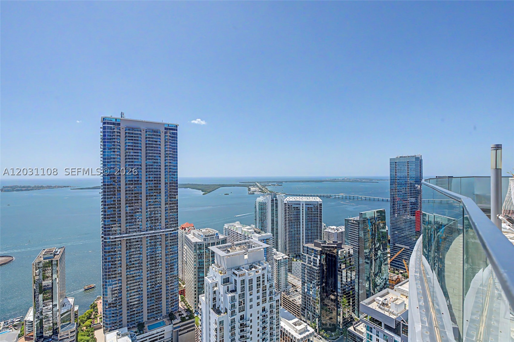 1000 Brickell Plz #4609, Miami FL 33131