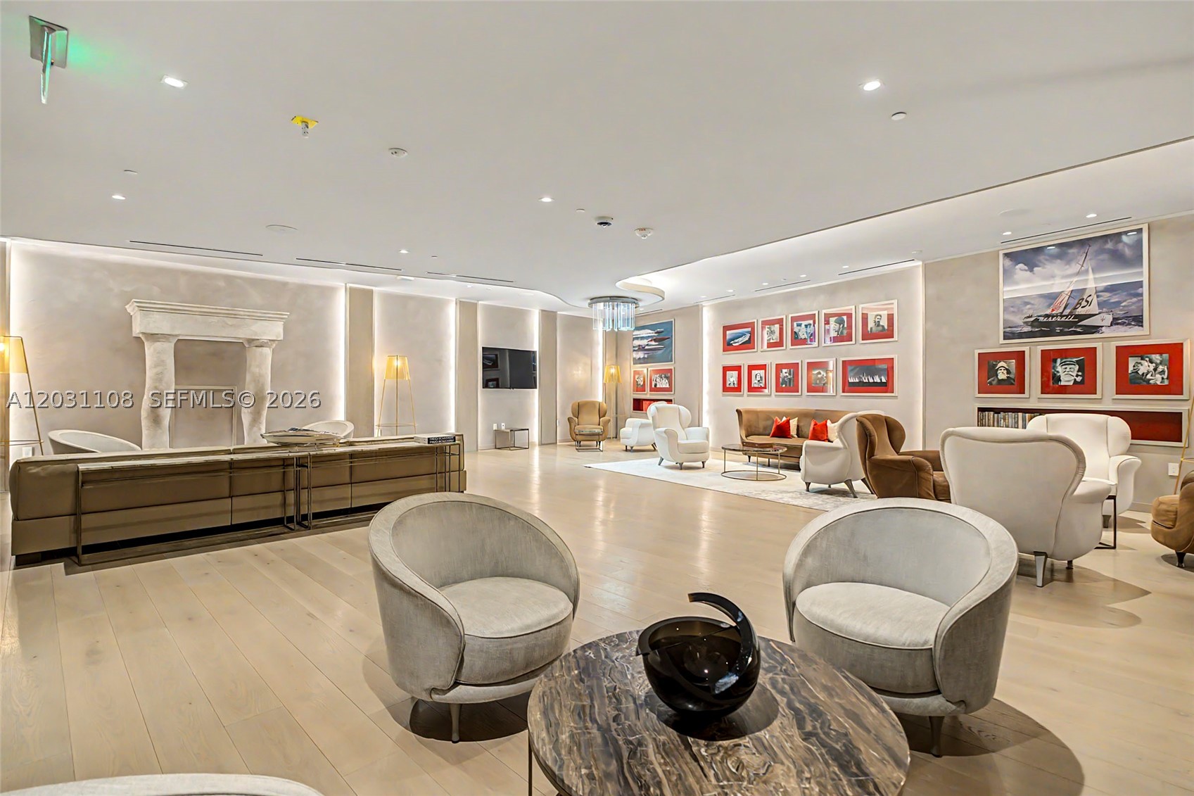 1000 Brickell Plz #4609, Miami FL 33131