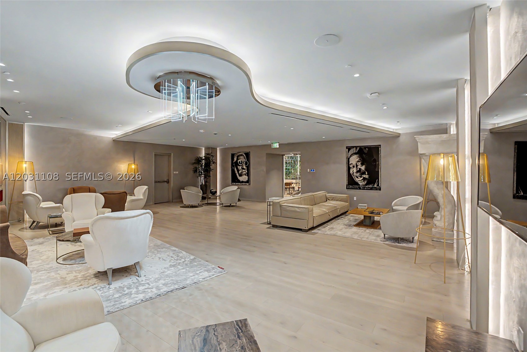 1000 Brickell Plz #4609, Miami FL 33131