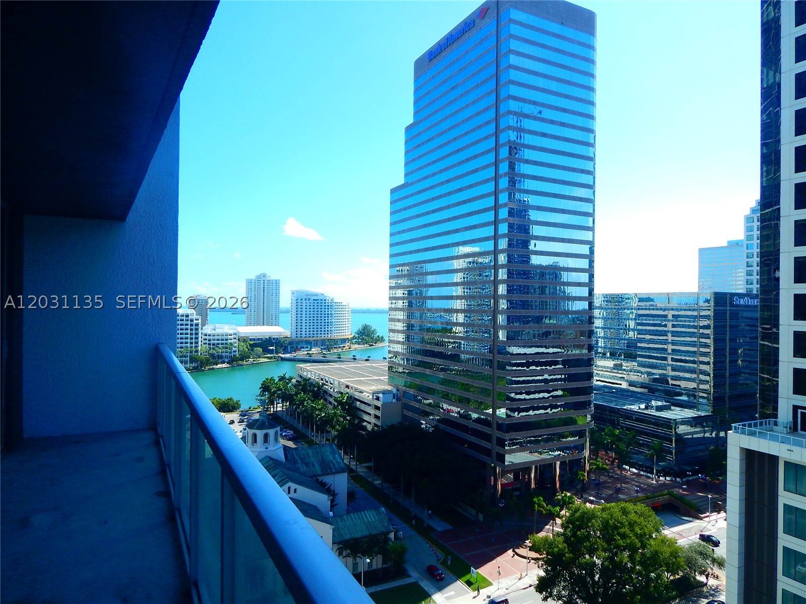 500 Brickell Ave #1808, Miami FL 33131