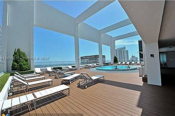 500 Brickell Ave #1808, Miami FL 33131