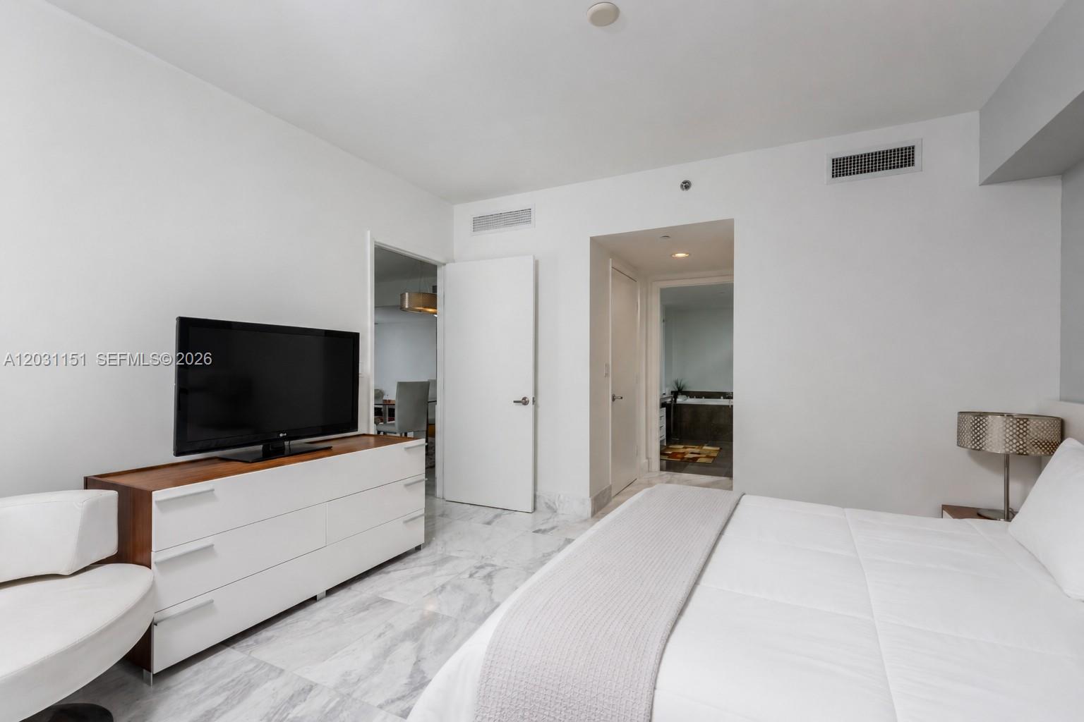 495 Brickell Ave #705, Miami FL 33131