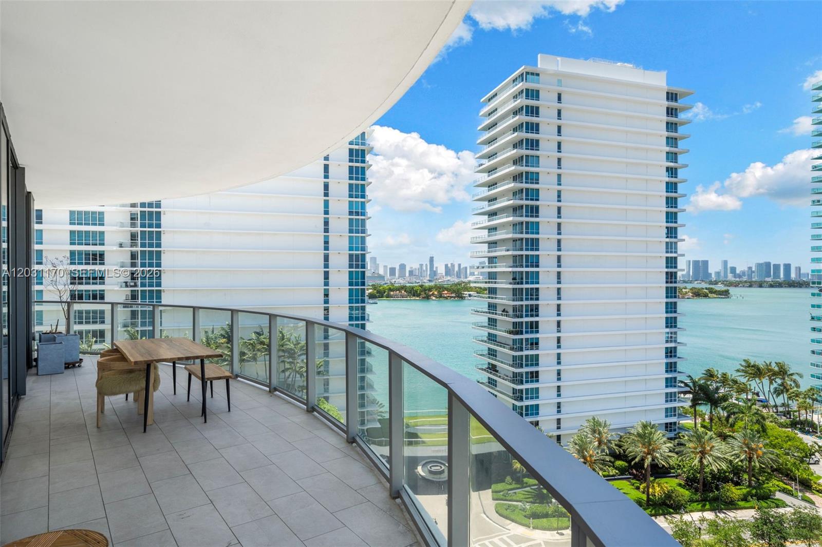 500 Alton #1205, Miami Beach FL 33139