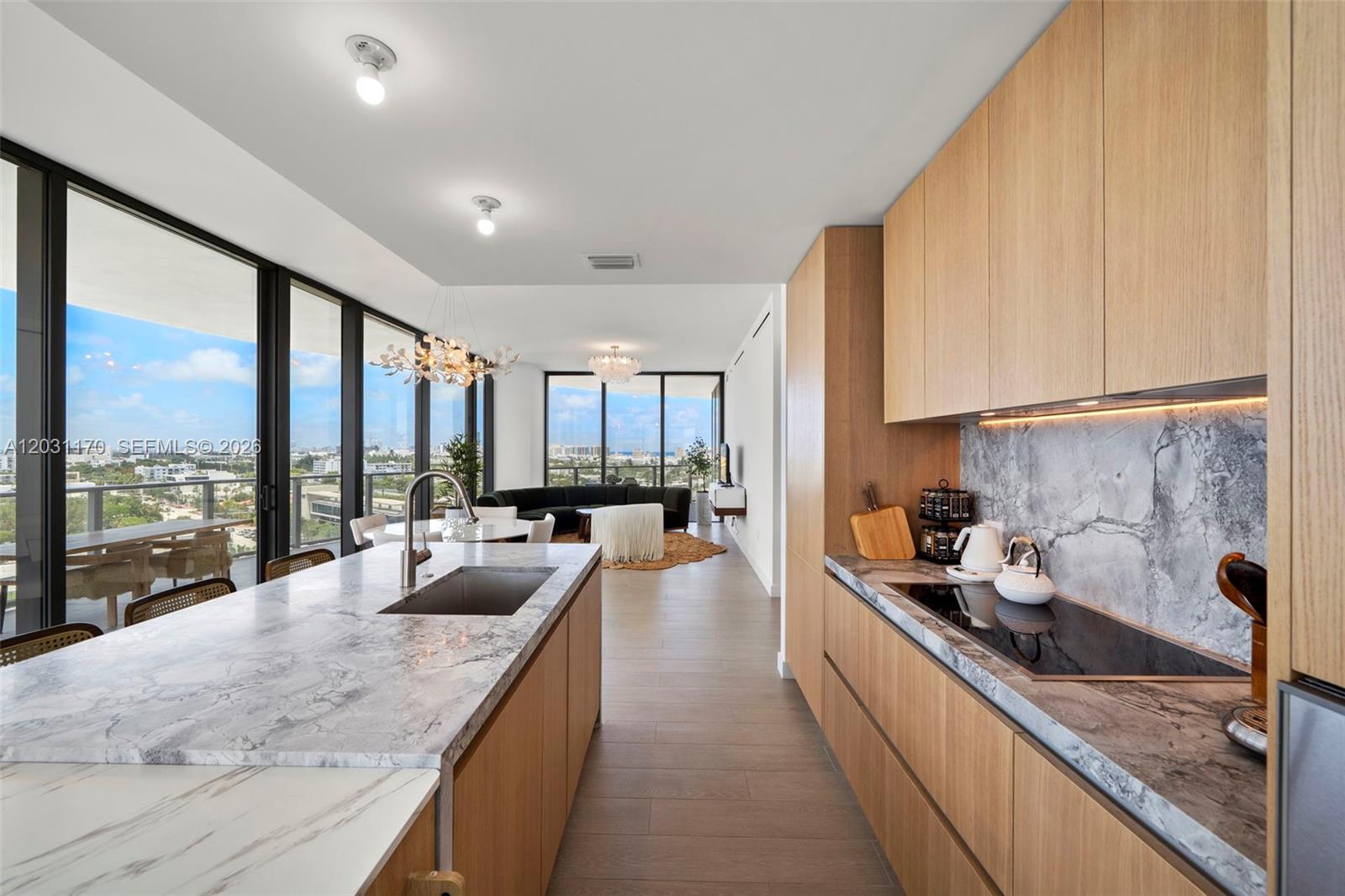 500 Alton #1205, Miami Beach FL 33139