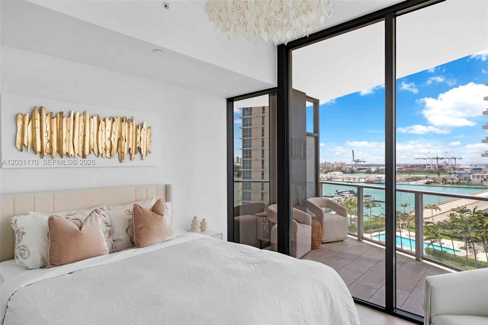 500 Alton #1205, Miami Beach FL 33139