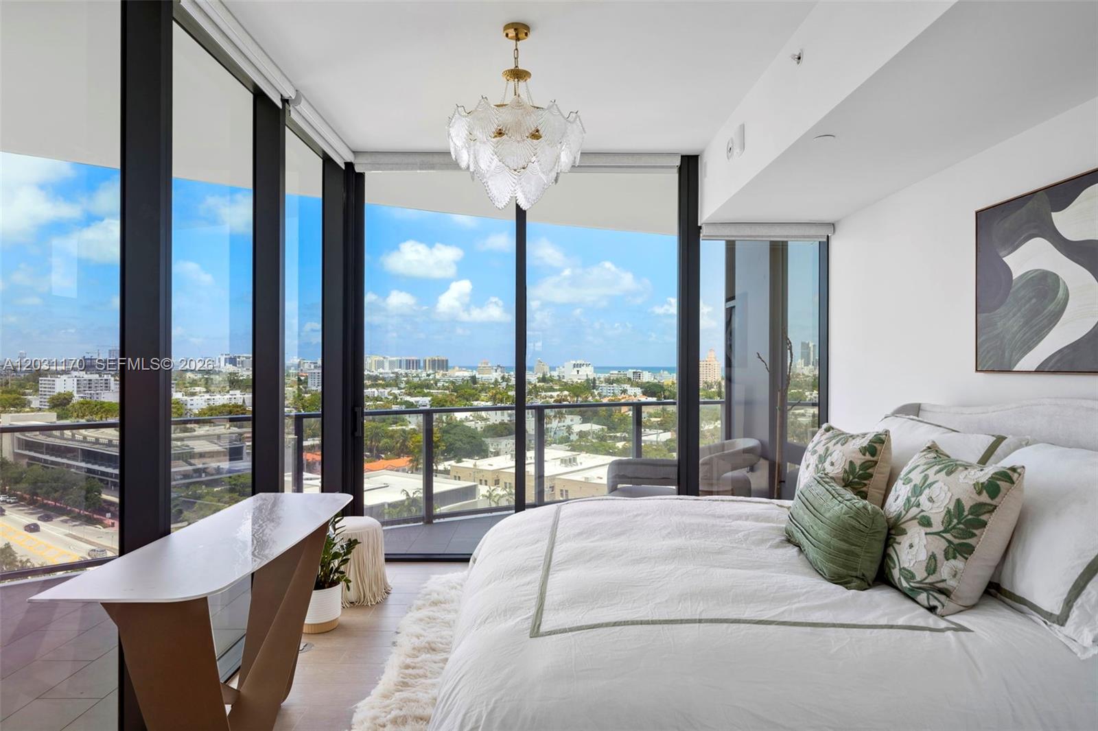 500 Alton #1205, Miami Beach FL 33139