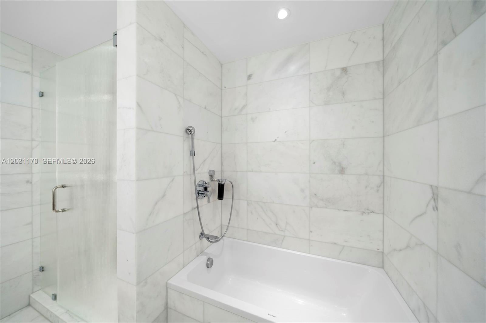 500 Alton #1205, Miami Beach FL 33139