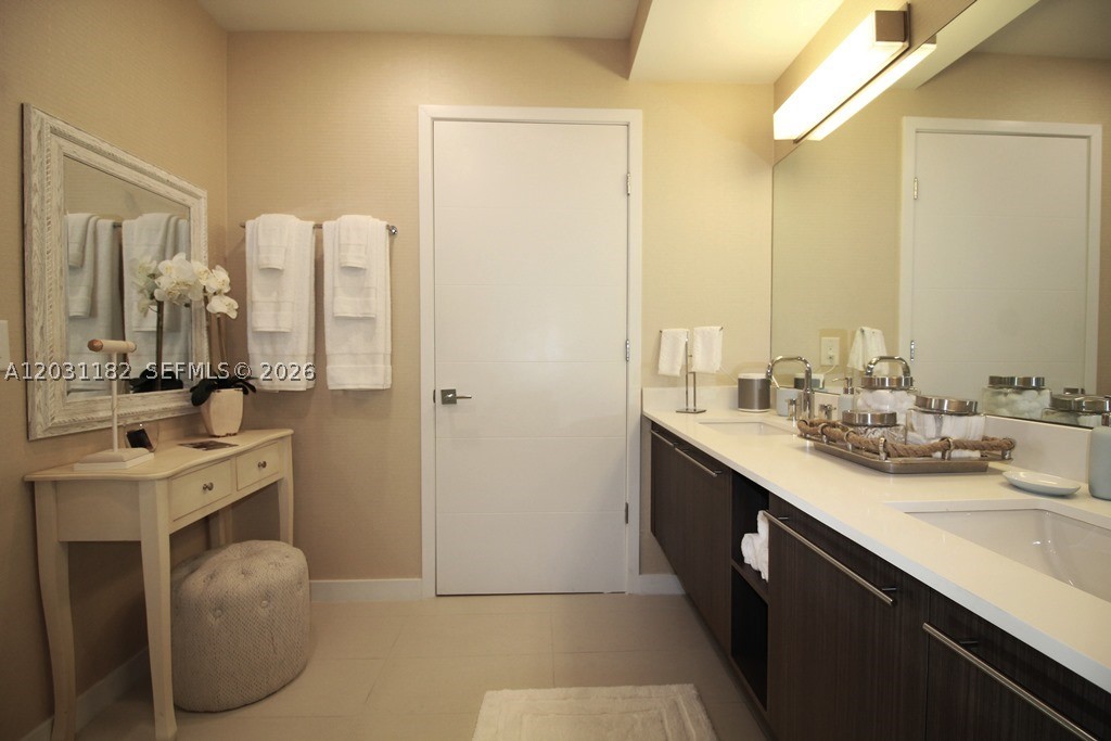 7751 NW 107th Ave #805, Doral FL 33178