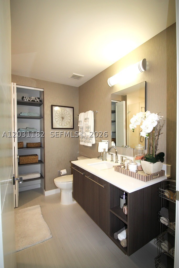 7751 NW 107th Ave #805, Doral FL 33178