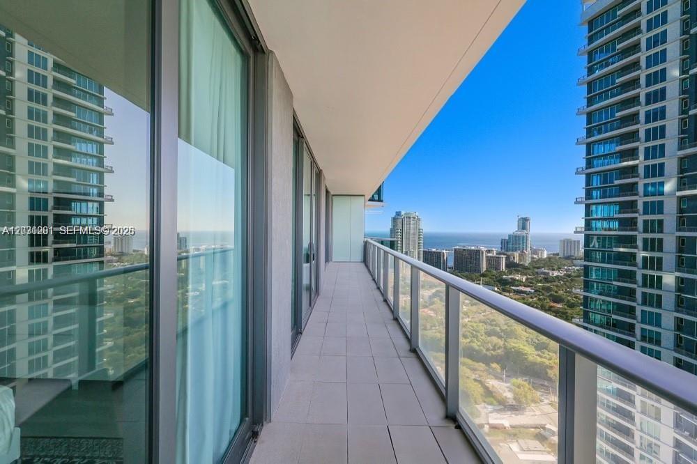1300 S Miami Ave #3709, Miami FL 33130