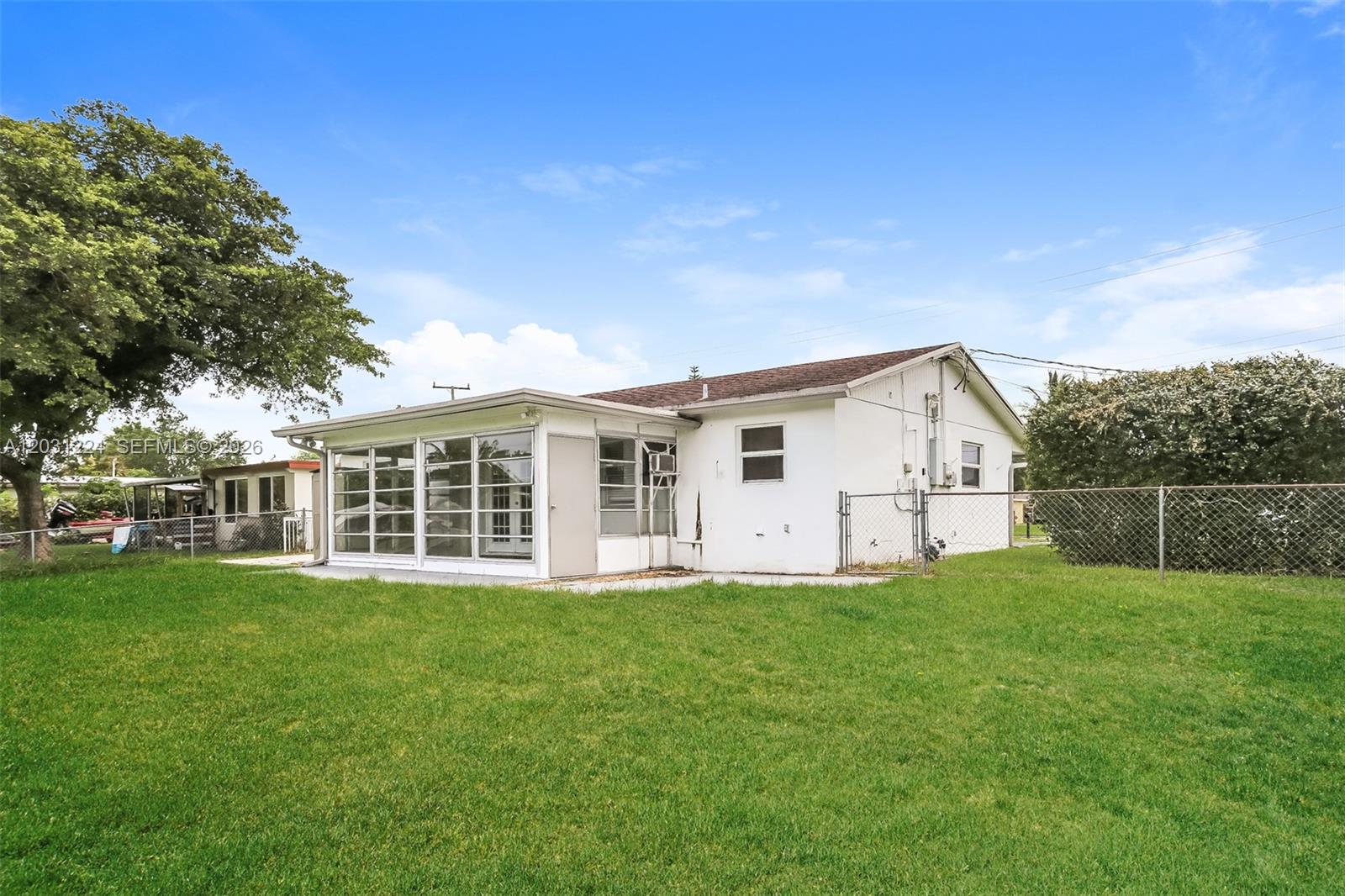 6119 NW 18th Ct, Margate FL 33063