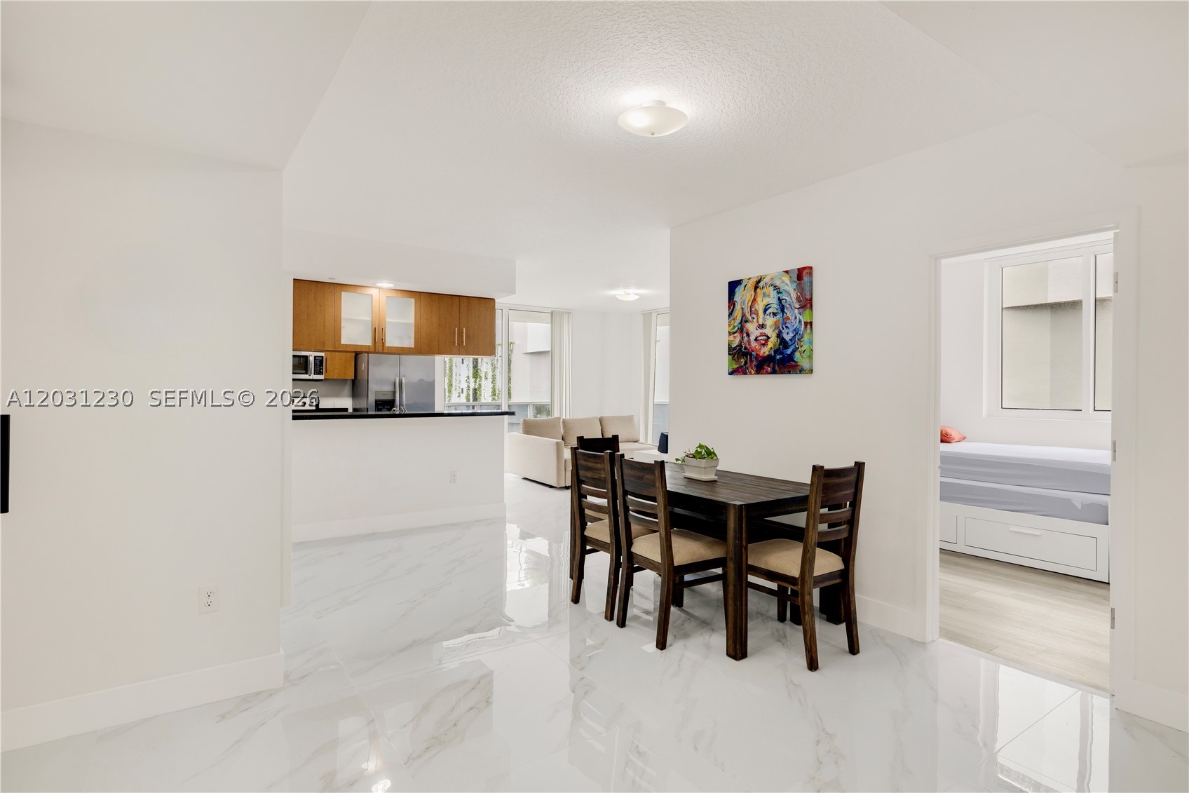 601 NE 23rd St #706, Miami FL 33137