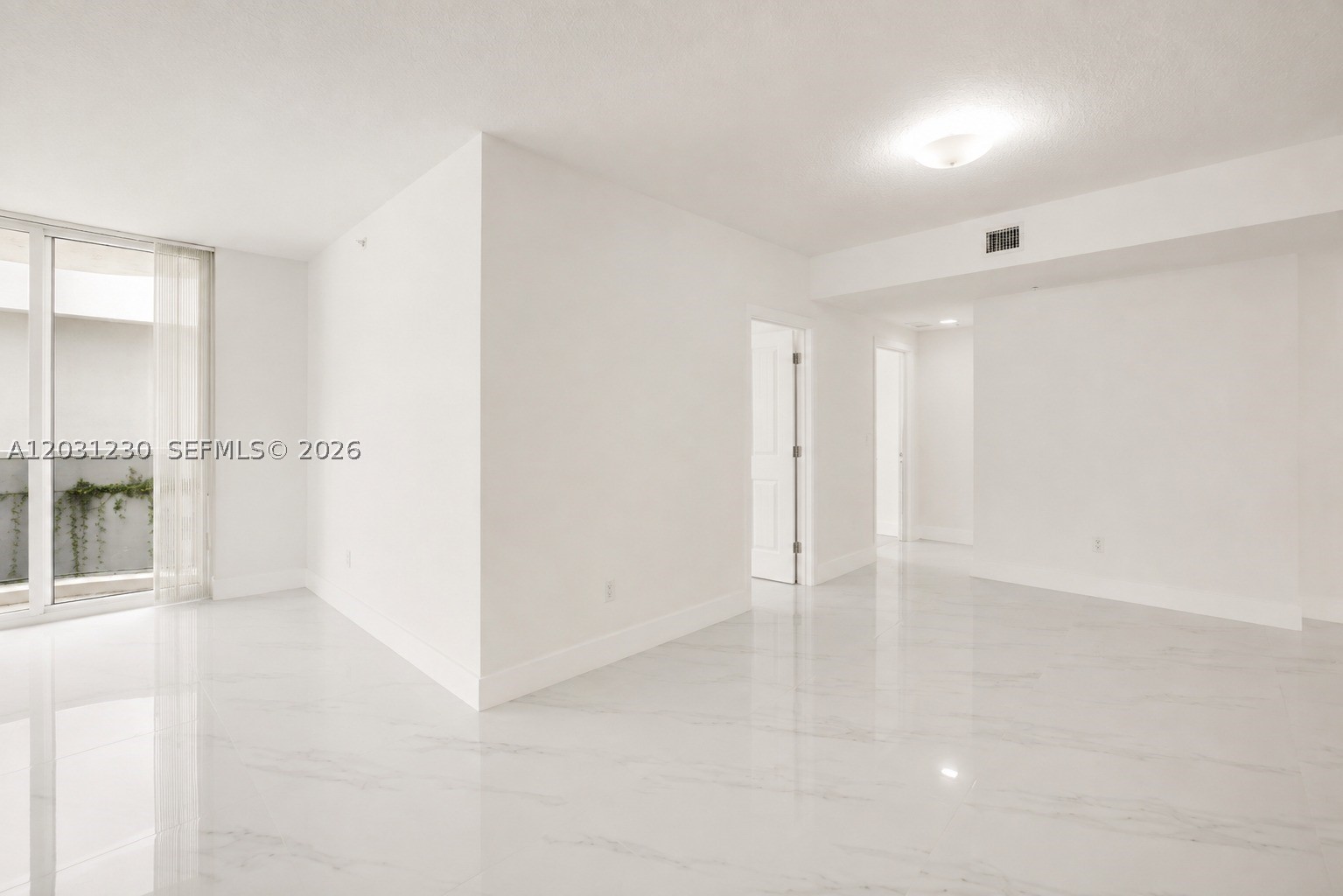 601 NE 23rd St #706, Miami FL 33137