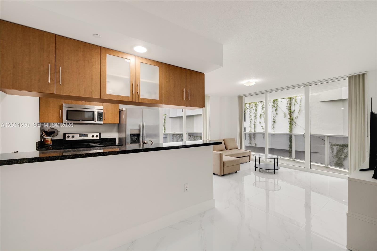 601 NE 23rd St #706, Miami FL 33137
